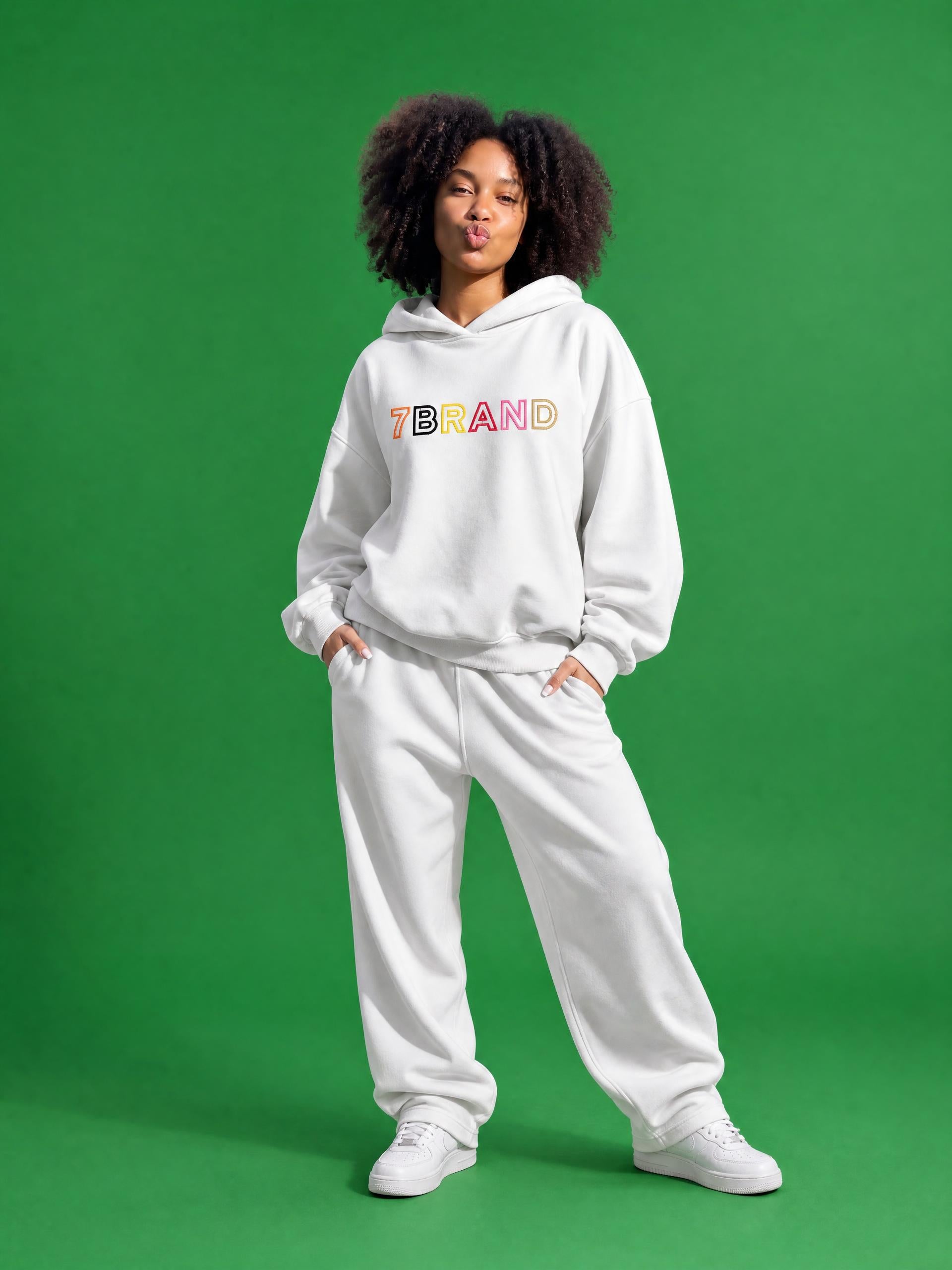 #7Brand Embroidered Heavyweight Hidden Pocket Fleece Hoodie